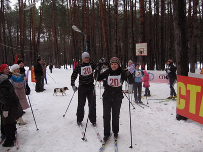 10:15 Шумерлинская лыжня собрала спортивные семьи на Рождественские соревнования среди семейных команд на призы Главы Чувашской Республики